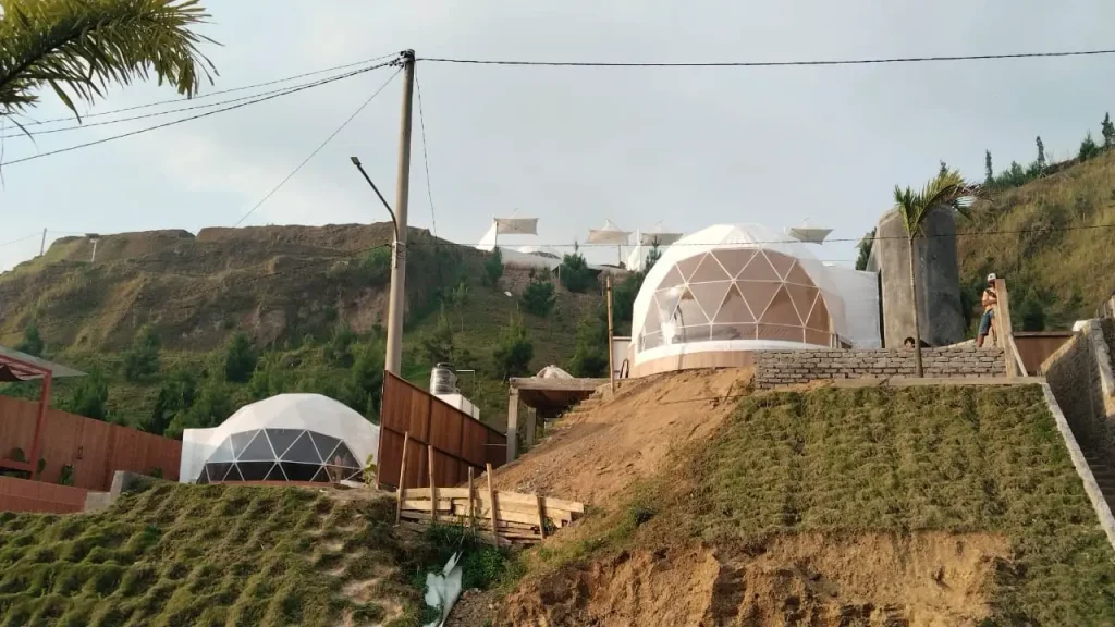 Proses Pembuatan Tenda Glamping Custom: Dari Desain ke Instalasi