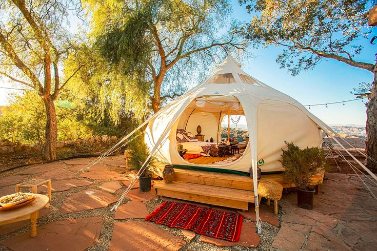 10 Model Tenda Camping Aesthetic yang Paling Instagrammable 9fcf2bee74c88d18d002f83340b10c13